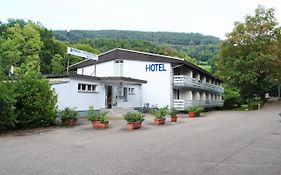 Riverside Apartment Hotel AG